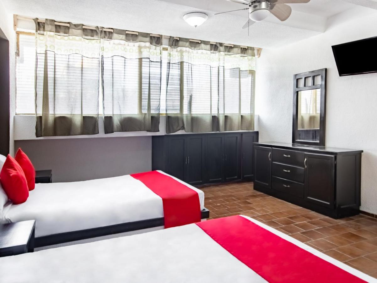 Hotel Halley เลออน ภายนอก รูปภาพ